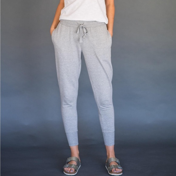 Evy’s Tree Joggers, Heathered Grey, M - Picture 1 of 5
